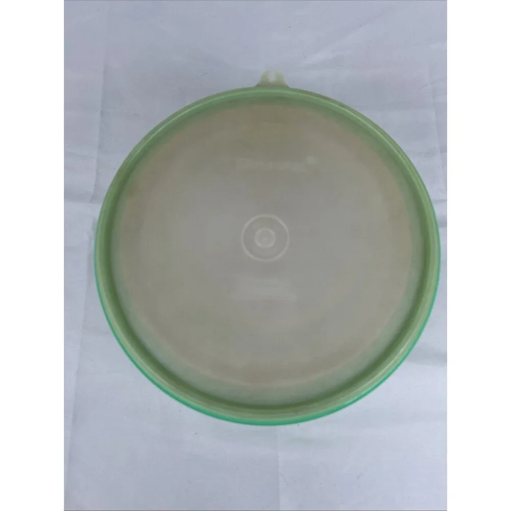 Tupperware vtg nesting